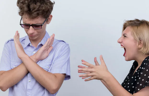 Pasif Agresif Davranış Nedir ve Nasıl Anlaşılır?